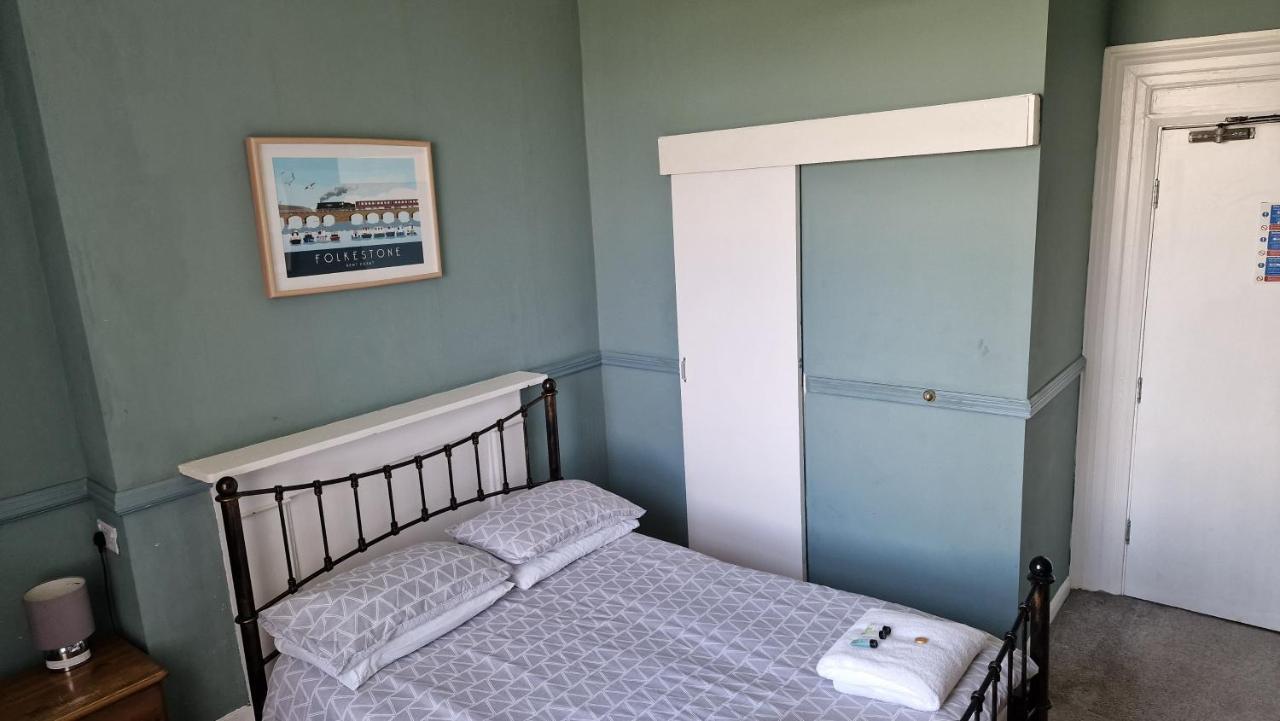 Westward Ho Hotel Folkestone Kültér fotó