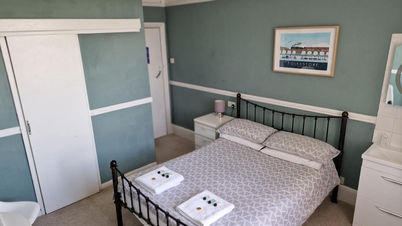 Westward Ho Hotel Folkestone Kültér fotó